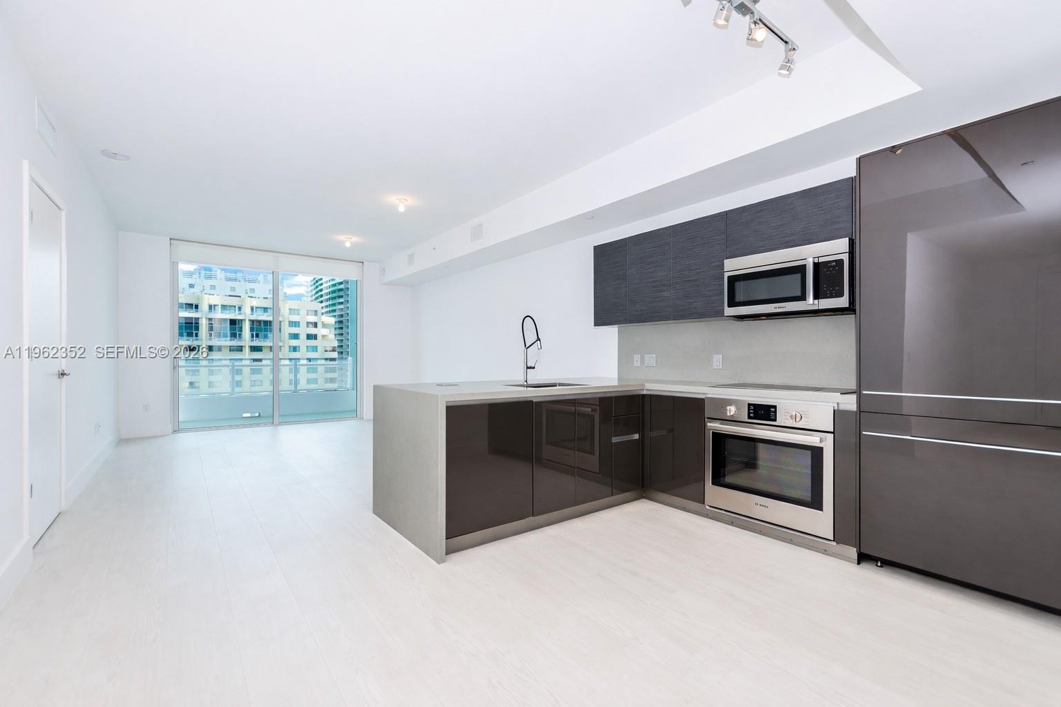 Photo of 1080 Brickell Ave  #1706, Miami, Florida, 33131 - 