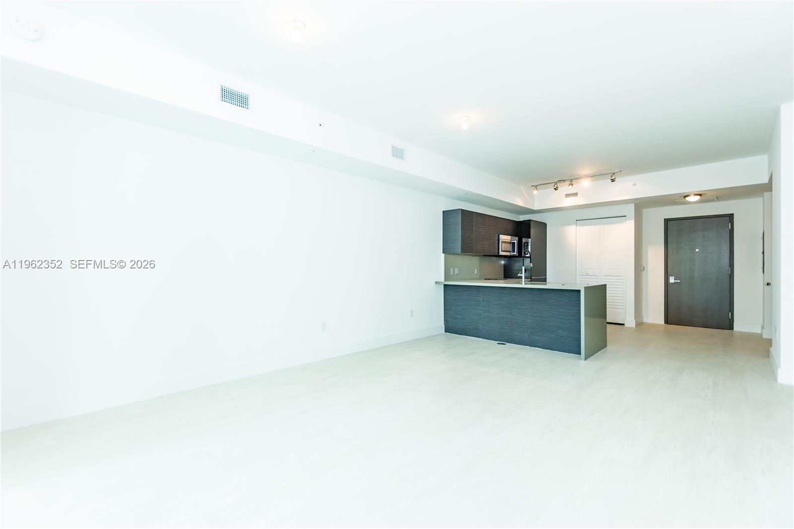 Photo of 1080 Brickell Ave  #1706, Miami, Florida, 33131 - 