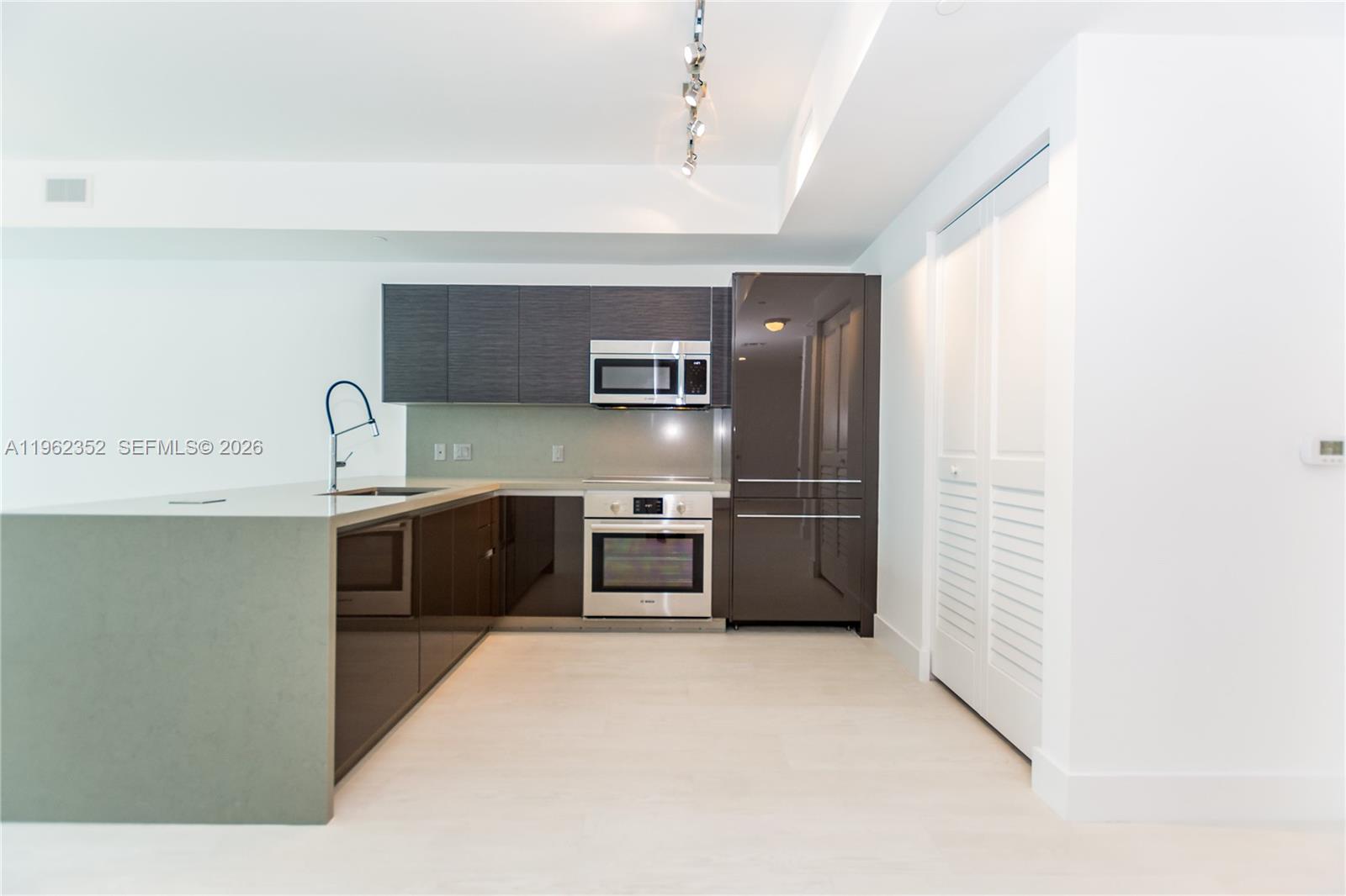 Photo of 1080 Brickell Ave  #1706, Miami, Florida, 33131 - 