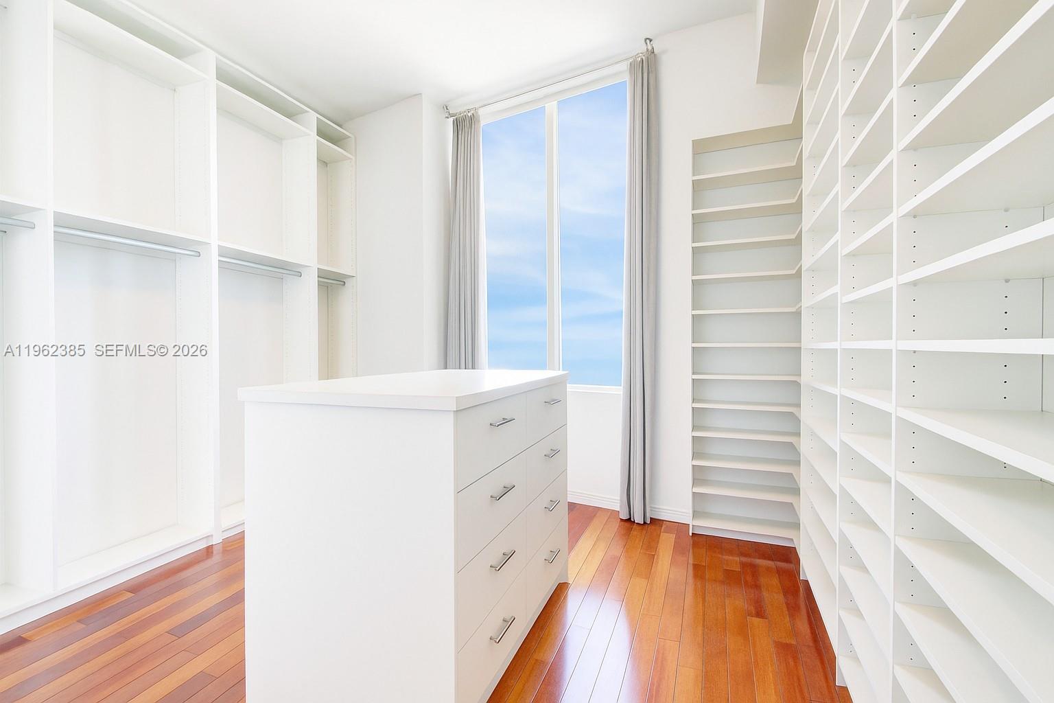 3605 2 / 2 1435 sq. ft. $ 2026-02-10 0 Photo