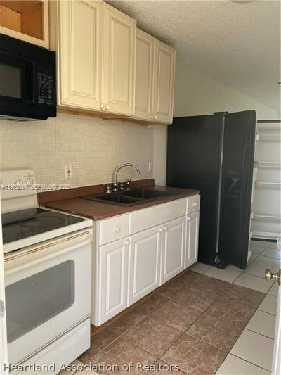   /   кв.футов $ 2026-02-20 0 Фото