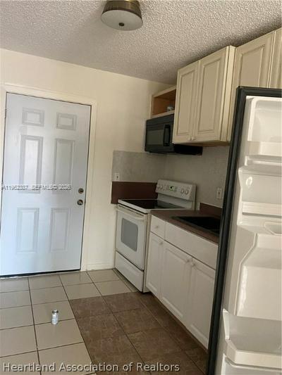   /   кв.футов $ 2026-02-20 0 Фото