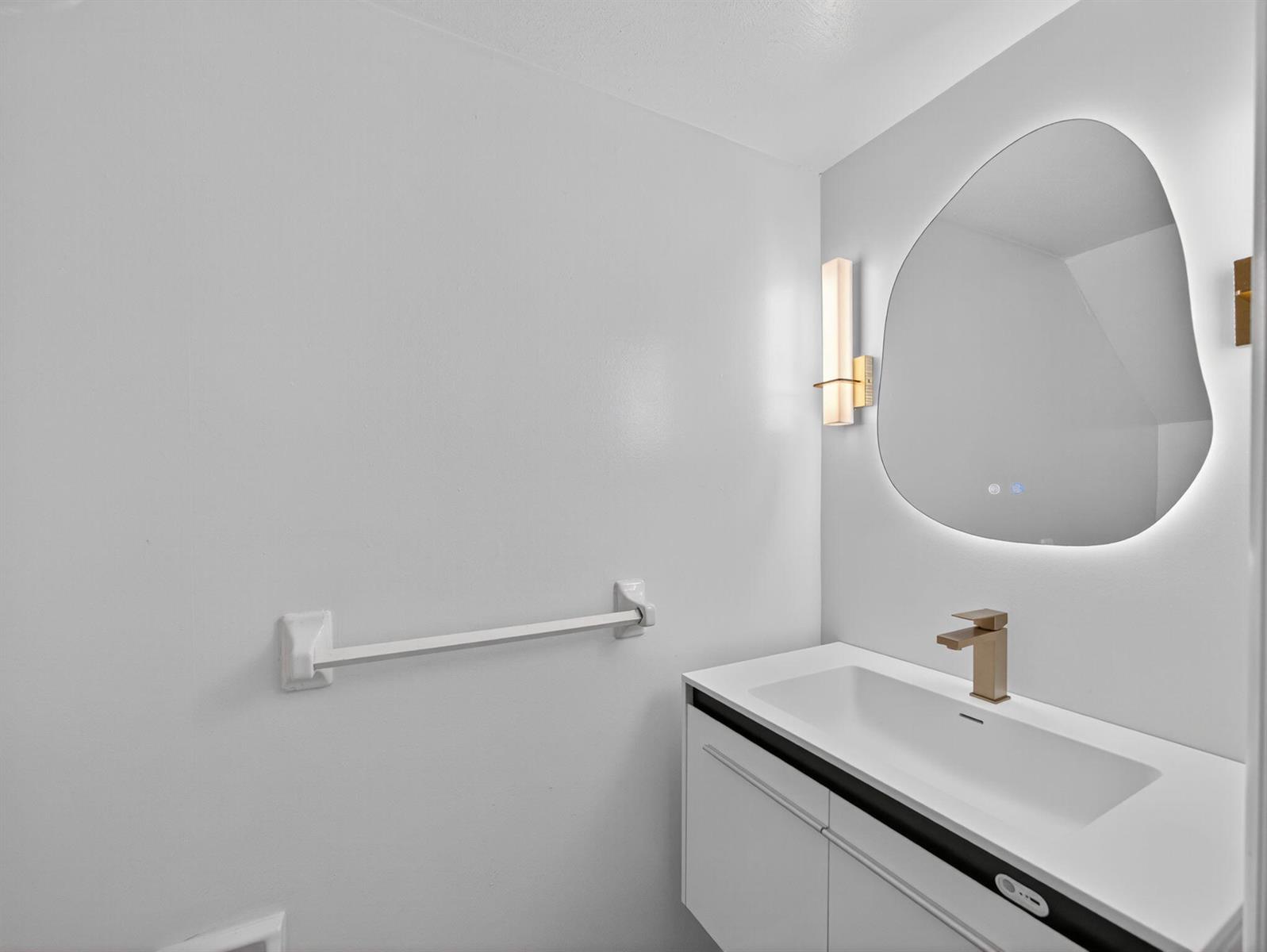   / 7 2958 sq. ft. $ 2026-06-21 0 foto
