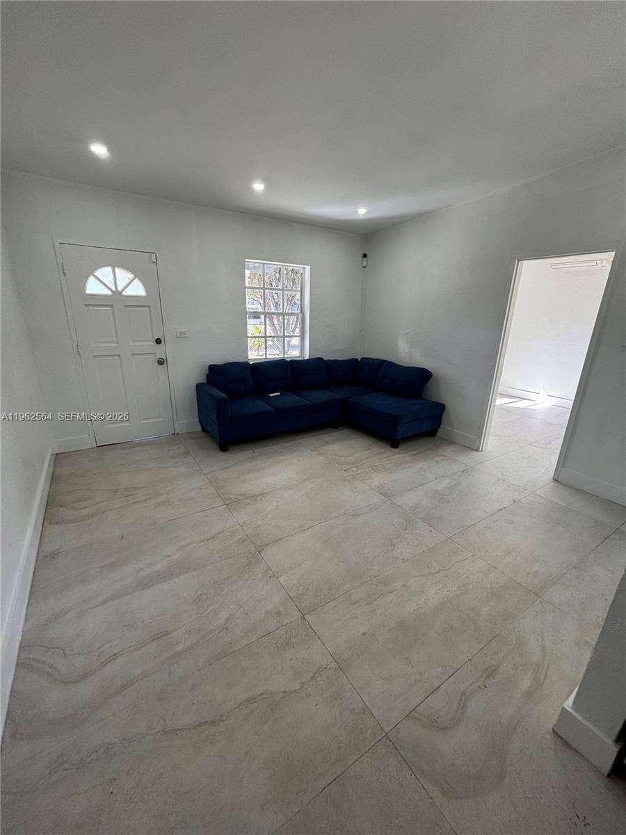   /  1250 sq. ft. $ 2026-02-10 0 Photo