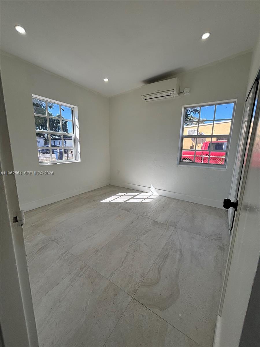   /  1250 sq. ft. $ 2026-02-10 0 Photo