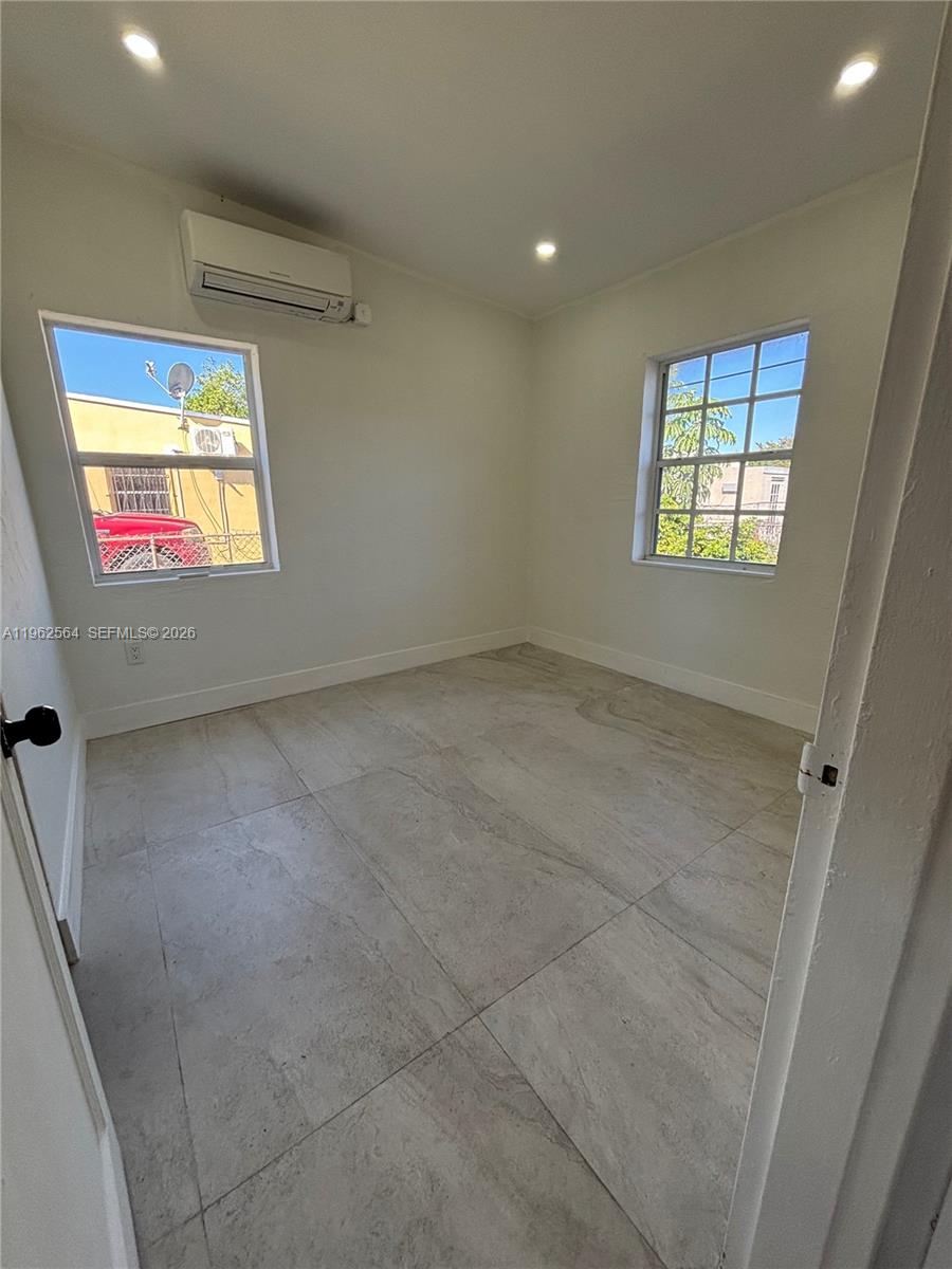   /  1250 sq. ft. $ 2026-02-10 0 Photo