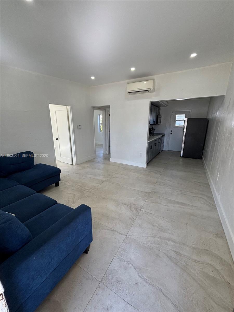   /  1250 sq. ft. $ 2026-02-10 0 Photo