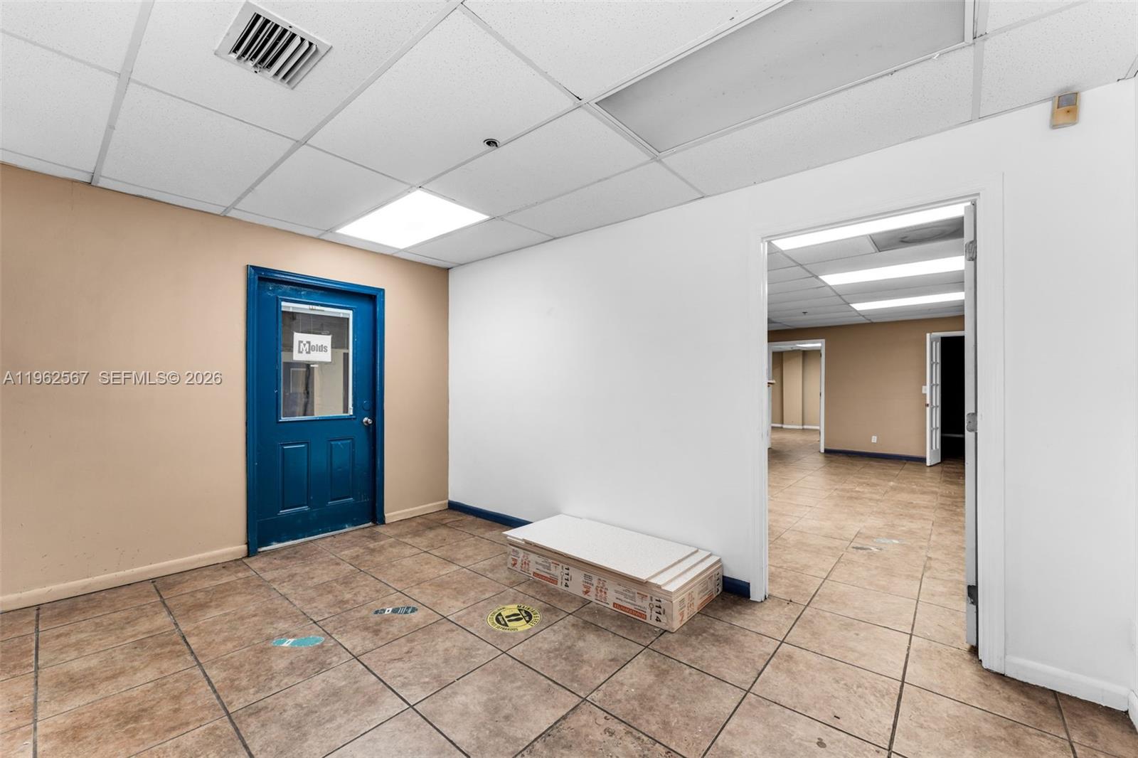   /   sq. ft. $ 2026-02-10 0 Photo