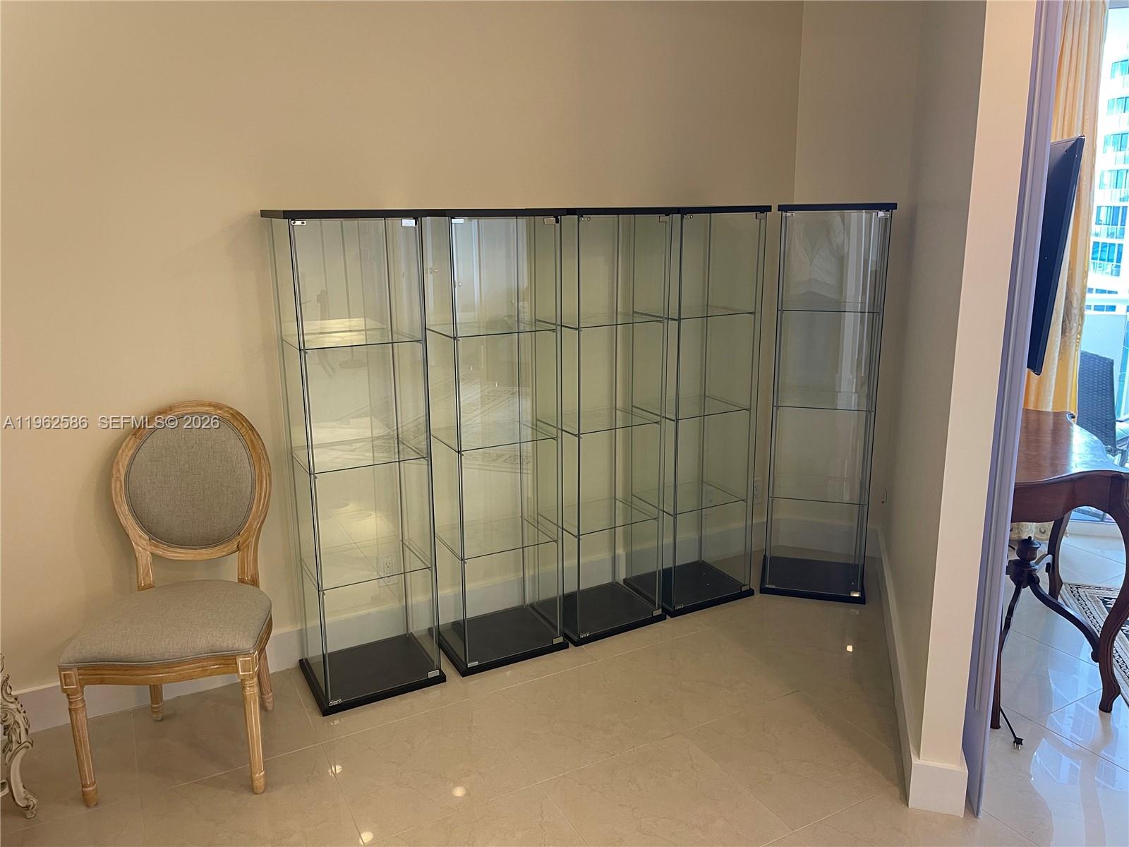 Photo of 3001 Ocean Dr  #621, Hollywood, Florida, 33019 - 