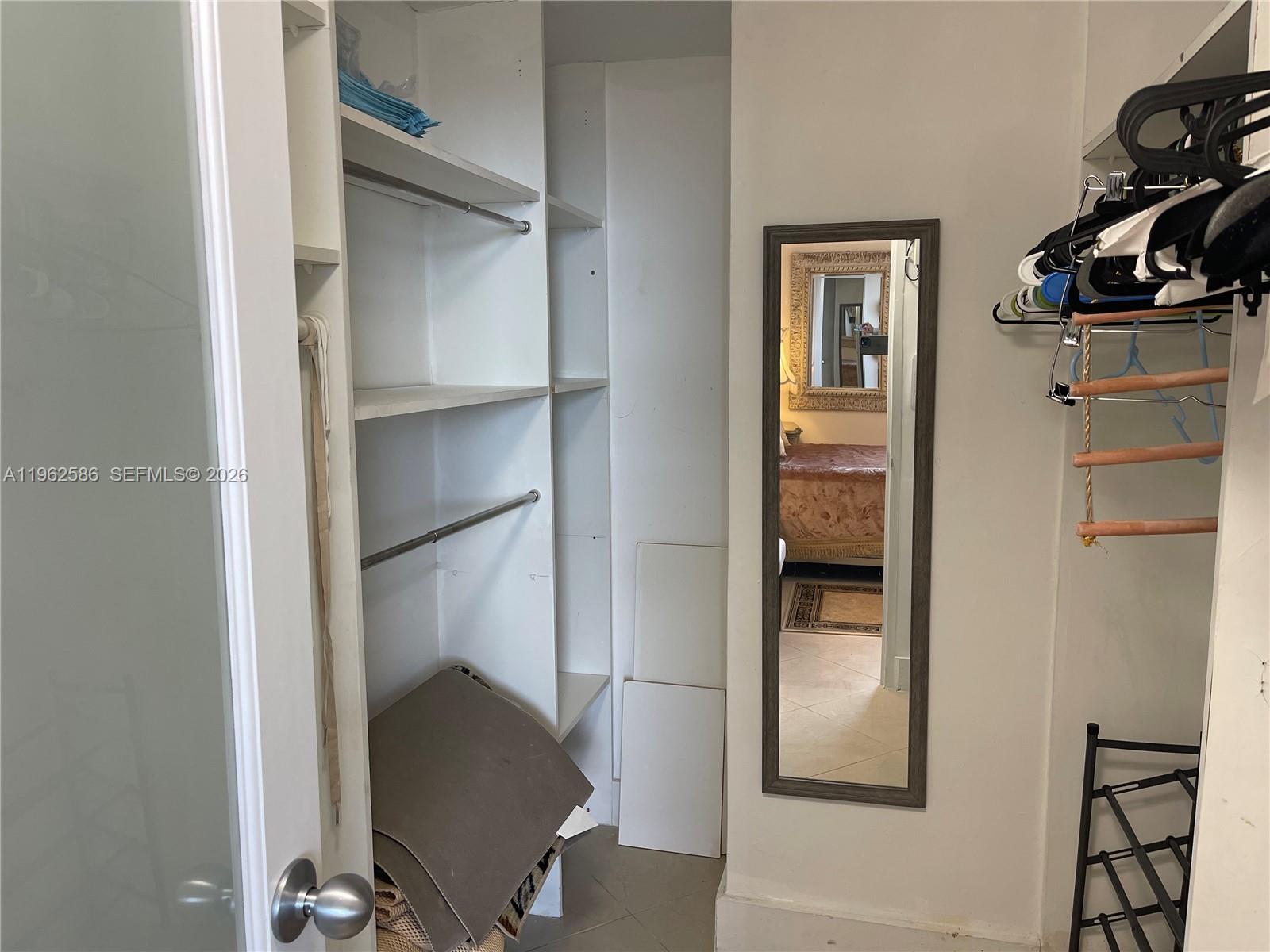 Photo of 3001 Ocean Dr  #621, Hollywood, Florida, 33019 - 