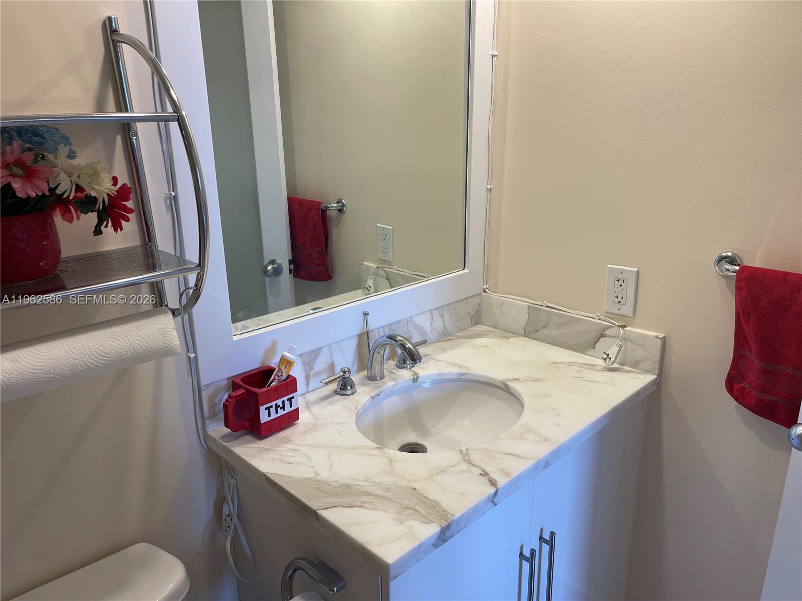 Photo of 3001 Ocean Dr  #621, Hollywood, Florida, 33019 - 