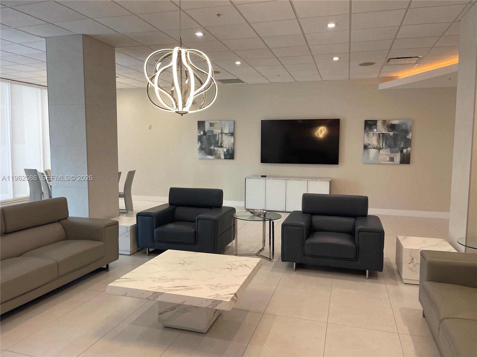 Photo of 3001 Ocean Dr  #621, Hollywood, Florida, 33019 - 