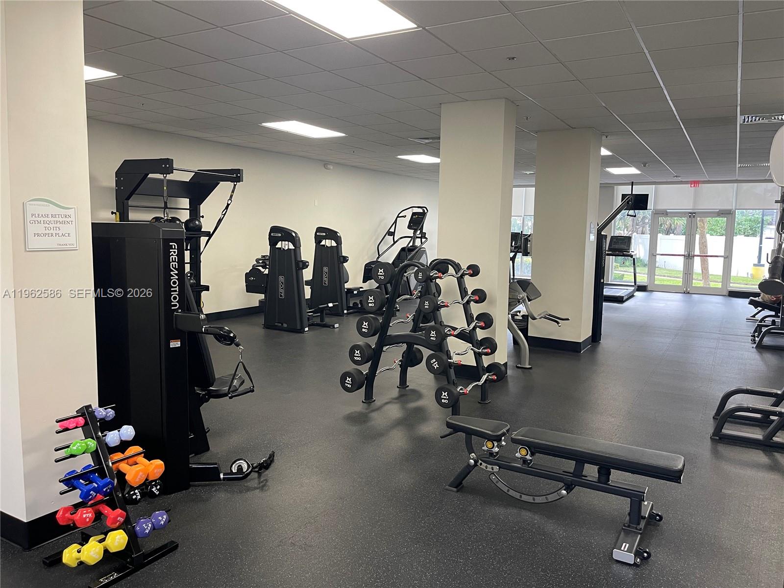 Photo of 3001 Ocean Dr  #621, Hollywood, Florida, 33019 - 