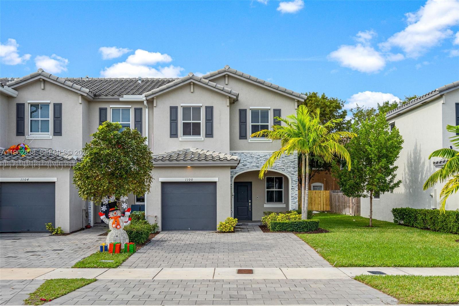 1100 3 / 3 1331 sq. ft. $ 2026-02-10 0 foto