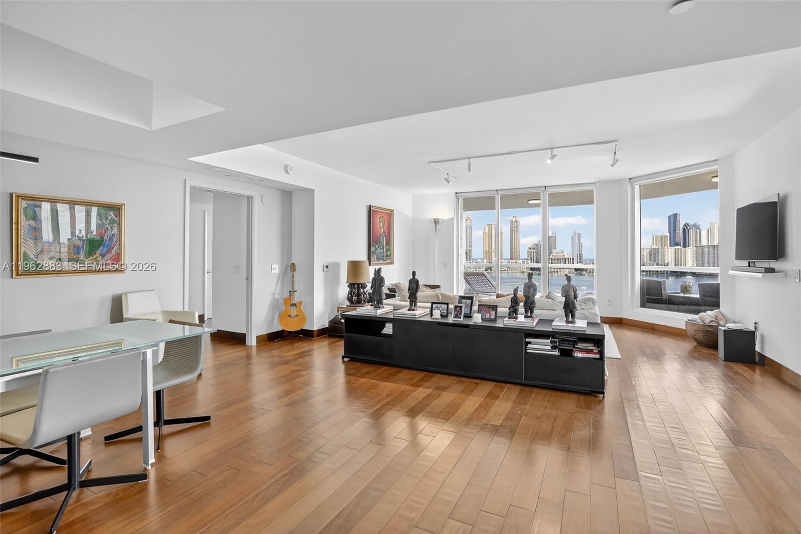 1208 4 / 5 3709 sq. ft. $ 2026-02-10 0 Photo