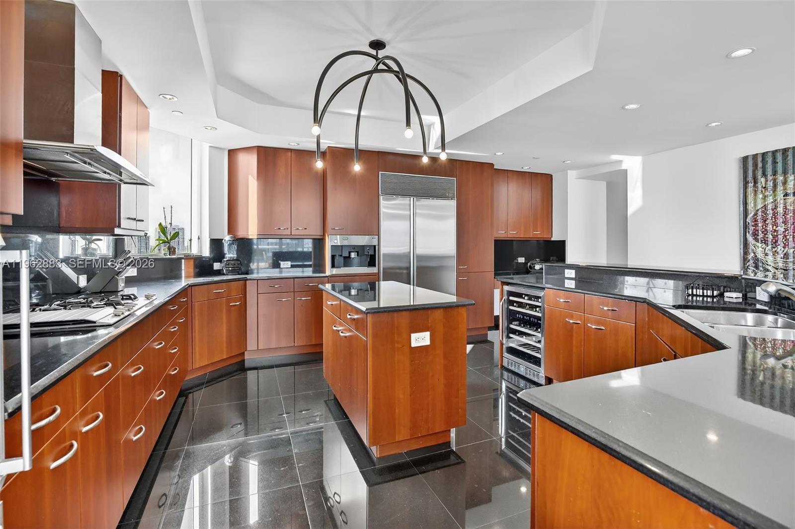 1208 4 / 5 3709 sq. ft. $ 2026-02-10 0 Photo