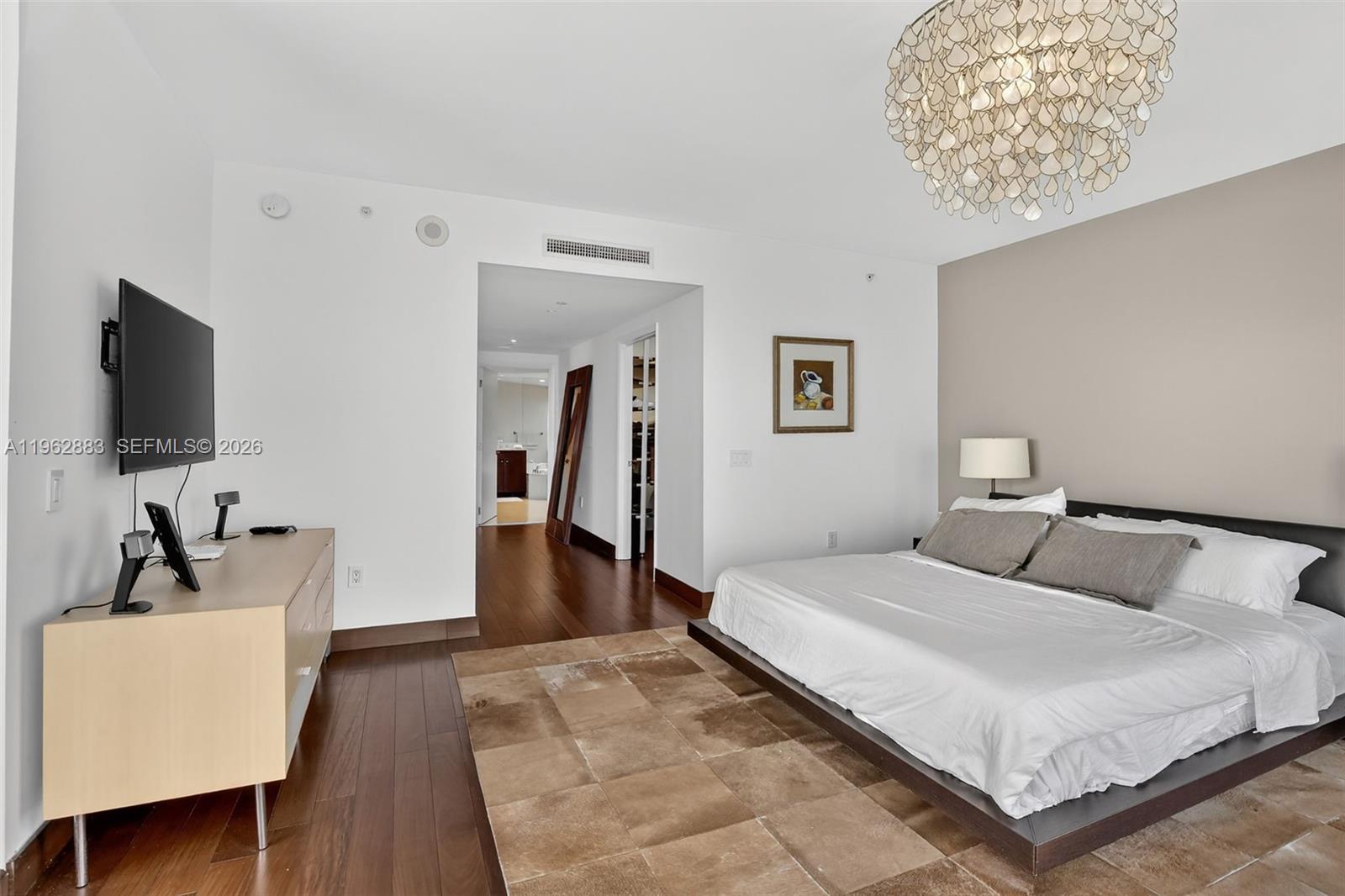 1208 4 / 5 3709 sq. ft. $ 2026-02-10 0 Photo