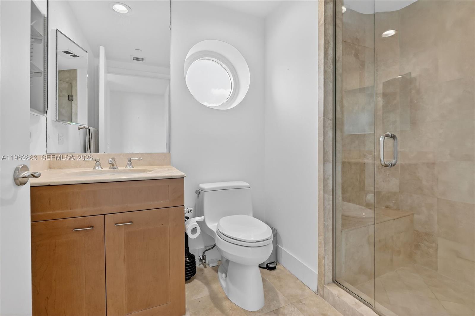 1208 4 / 5 3709 sq. ft. $ 2026-02-10 0 Photo