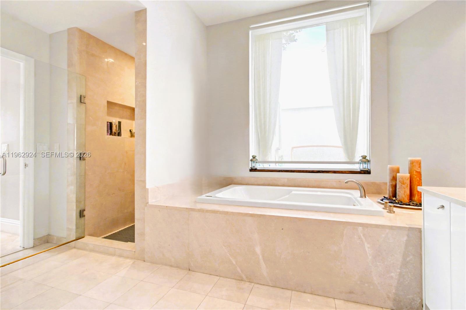 Photo of 16500 Collins Ave #TH-9, Sunny Isles Beach, Florida, 33160 -