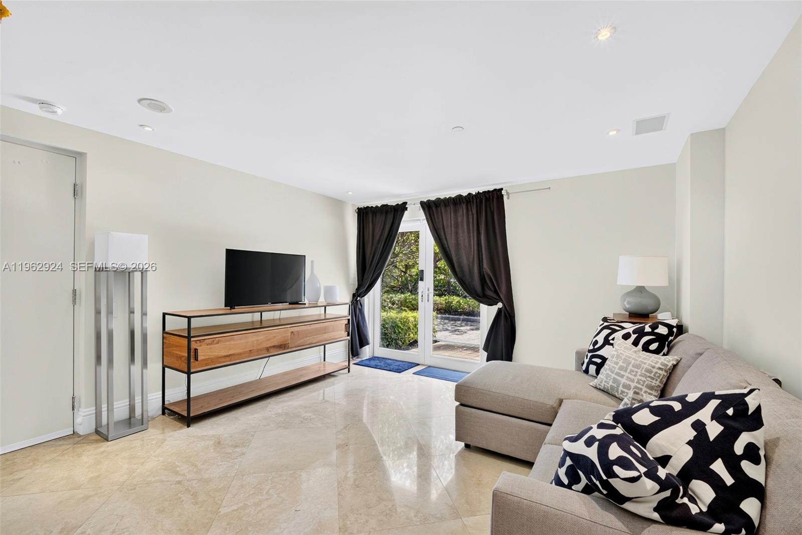 Photo of 16500 Collins Ave  #TH-9, Sunny Isles Beach, Florida, 33160 - 