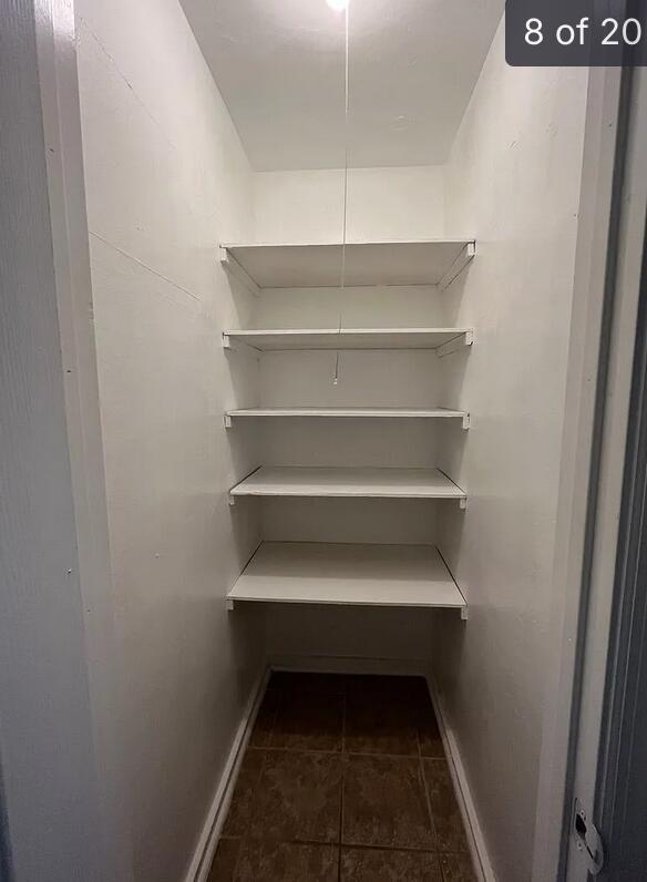 1  / 3 1588 sq. ft. $ 2026-06-21 0 foto
