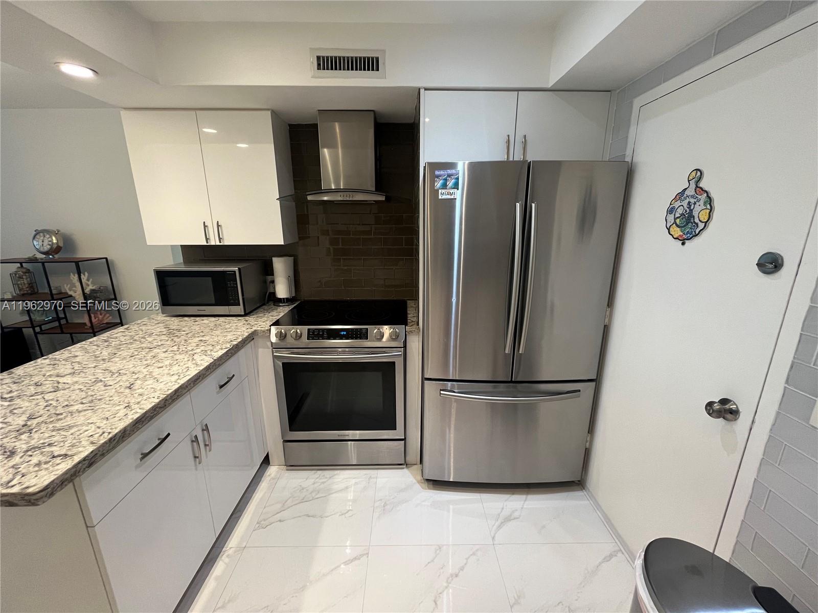 Photo of 3505 Ocean Dr  #1510, Hollywood, Florida, 33019 - 