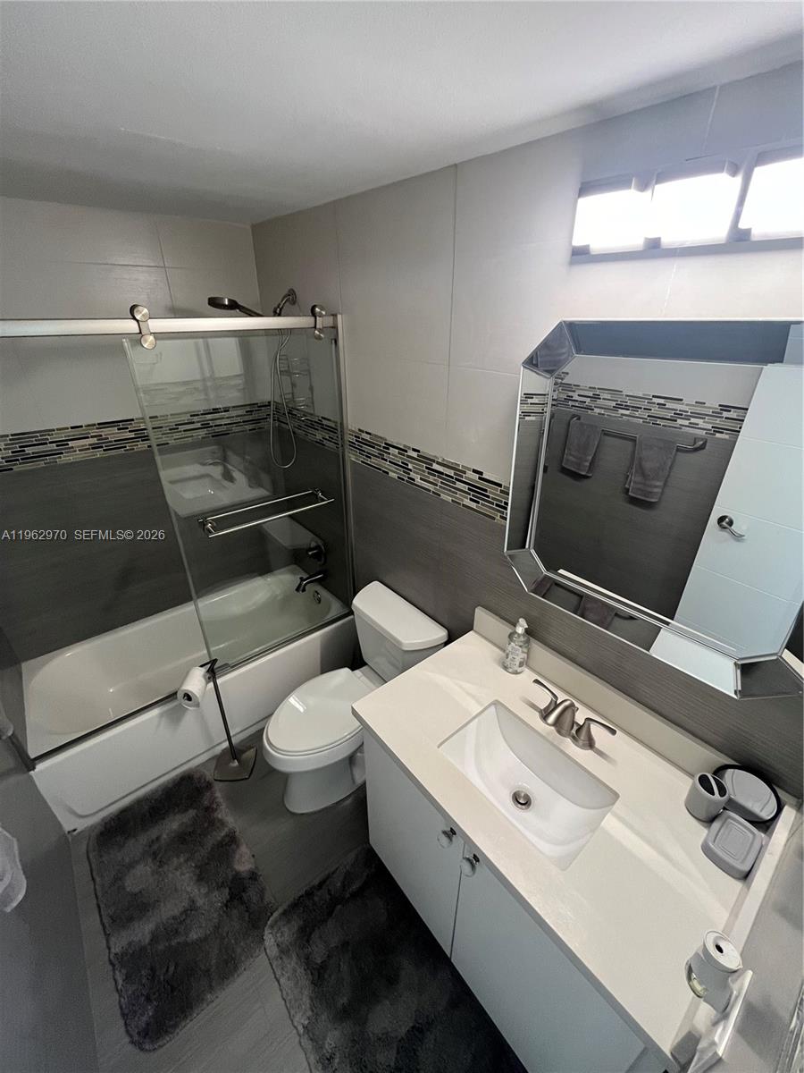 Photo of 3505 Ocean Dr  #1510, Hollywood, Florida, 33019 - 