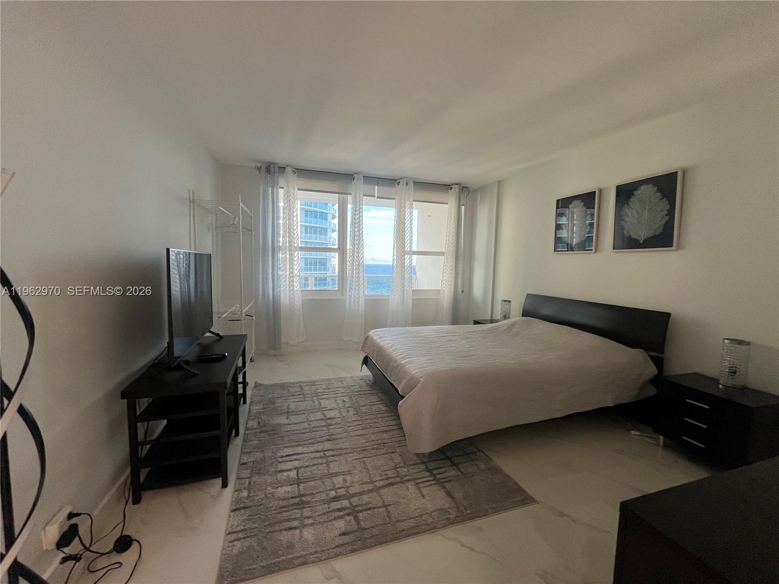 Photo of 3505 Ocean Dr  #1510, Hollywood, Florida, 33019 - 