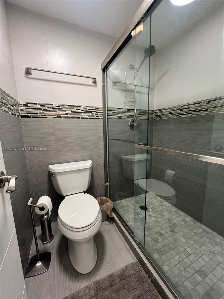 Photo of 3505 Ocean Dr  #1510, Hollywood, Florida, 33019 - 