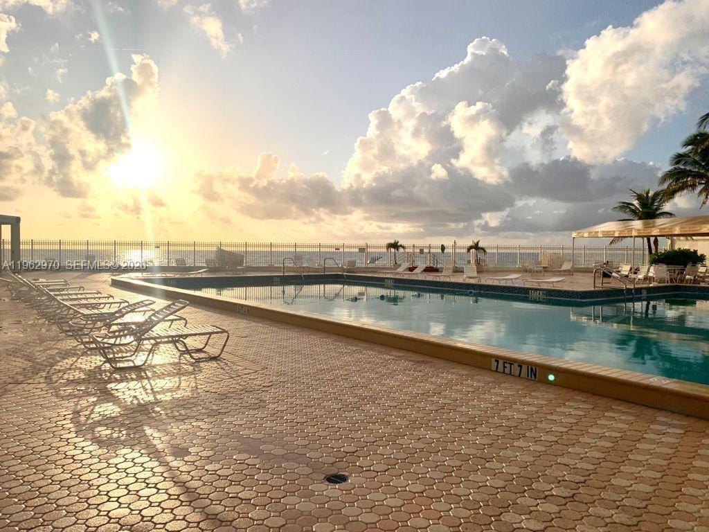 Photo of 3505 Ocean Dr  #1510, Hollywood, Florida, 33019 - 