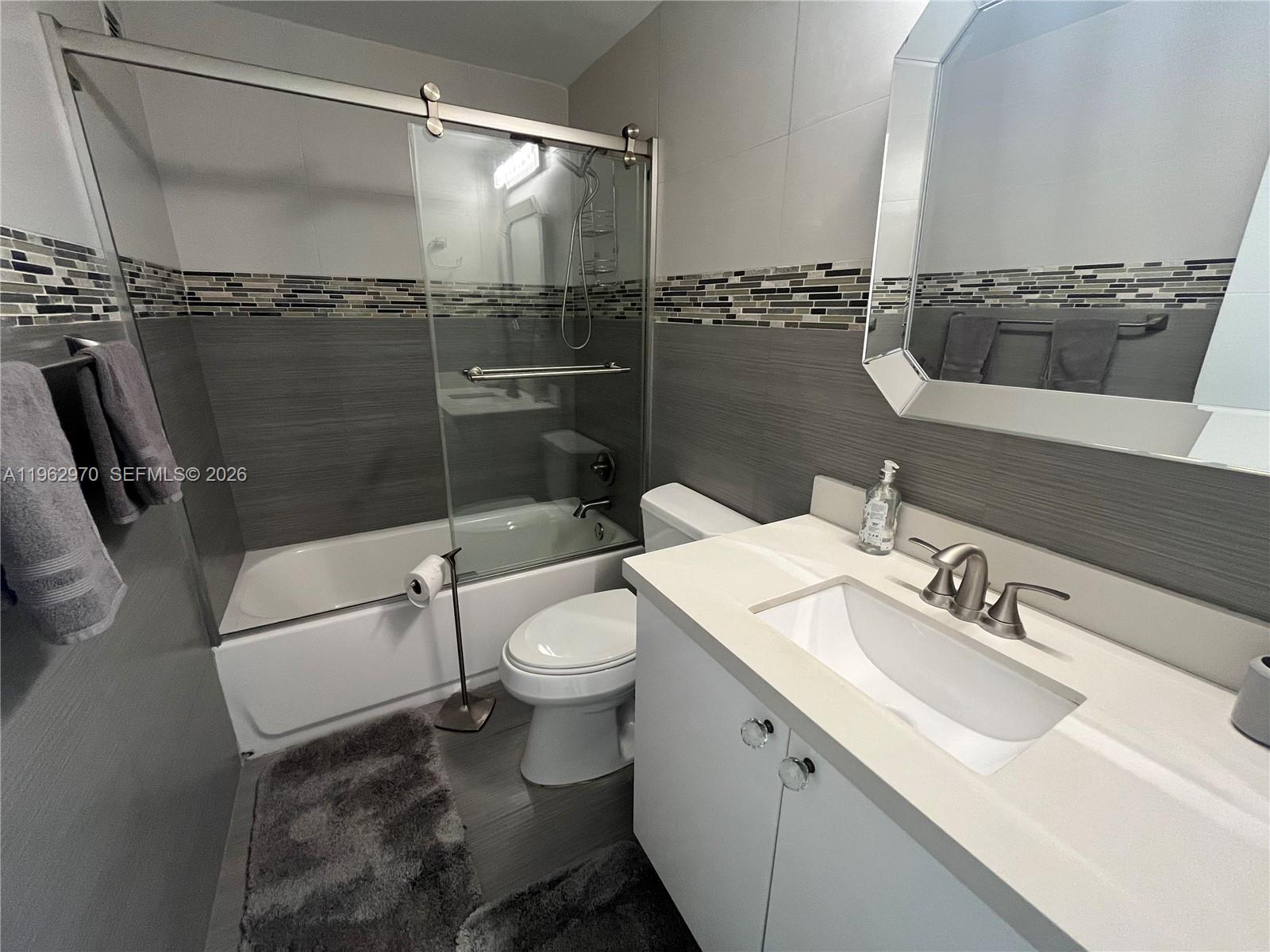 Photo of 3505 Ocean Dr  #1510, Hollywood, Florida, 33019 - 