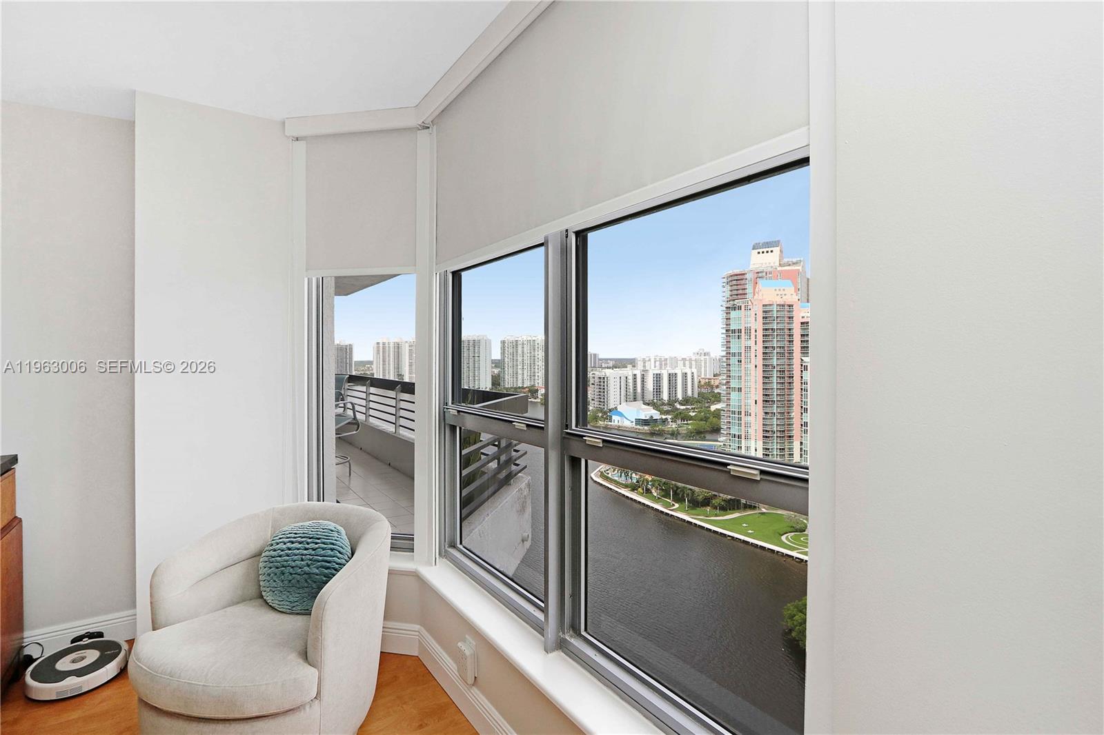 Photo of #2402, Aventura, Florida, 33180 -