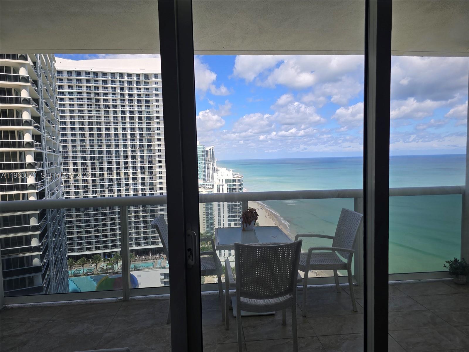 3212 1 / 1 844 sq. ft. $ 2026-02-10 0 foto