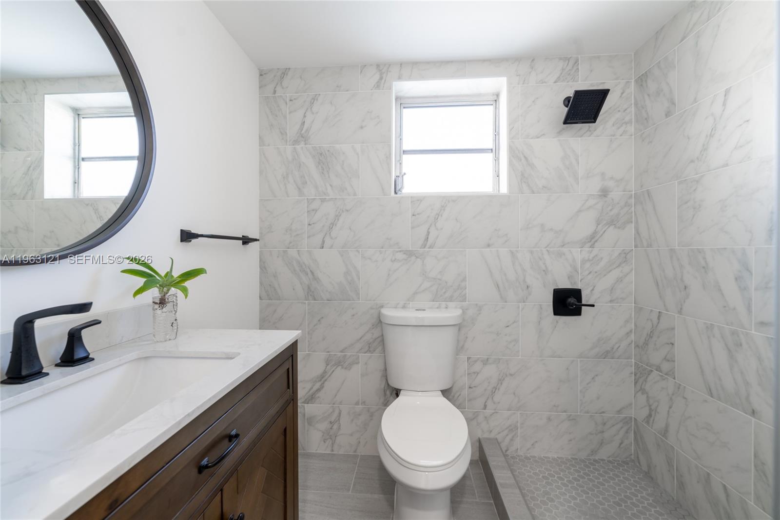   /  2355 sq. ft. $ 2026-02-10 0 foto