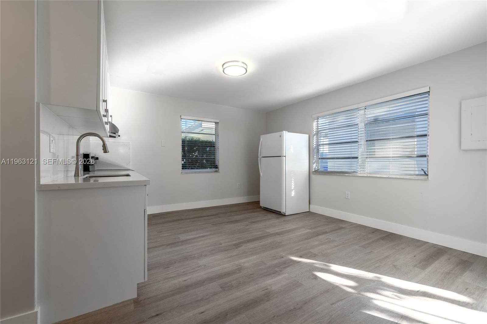   /  2355 sq. ft. $ 2026-02-10 0 foto