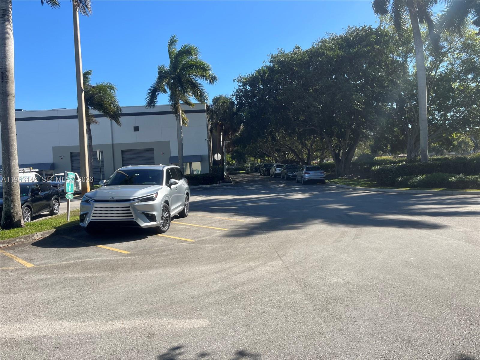 See details / sq. ft. $ 2026-02-10 0 Photo