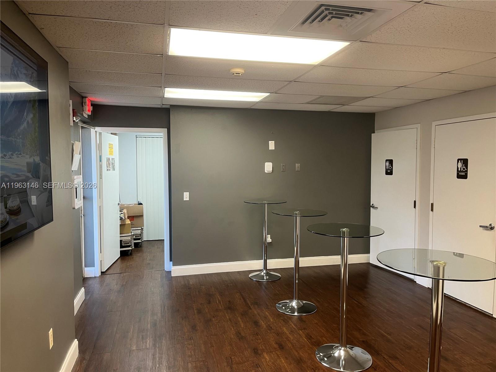 See details / sq. ft. $ 2026-02-10 0 Photo