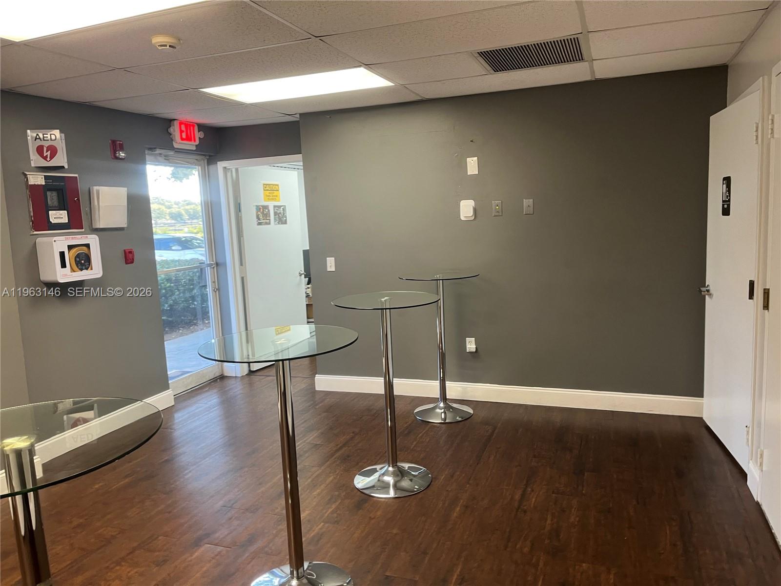 See details / sq. ft. $ 2026-02-10 0 Photo