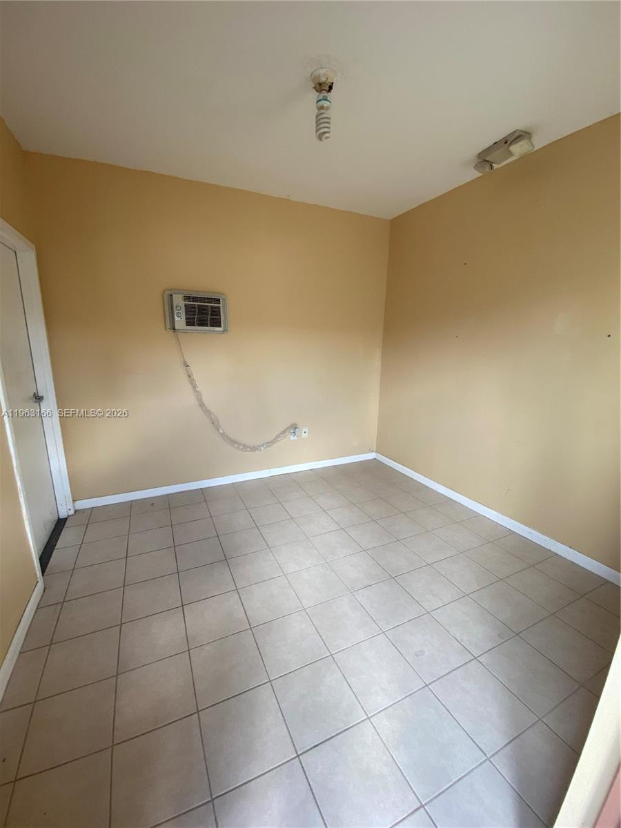 9C  /   sq. ft. $ 2026-02-11 0 Photo