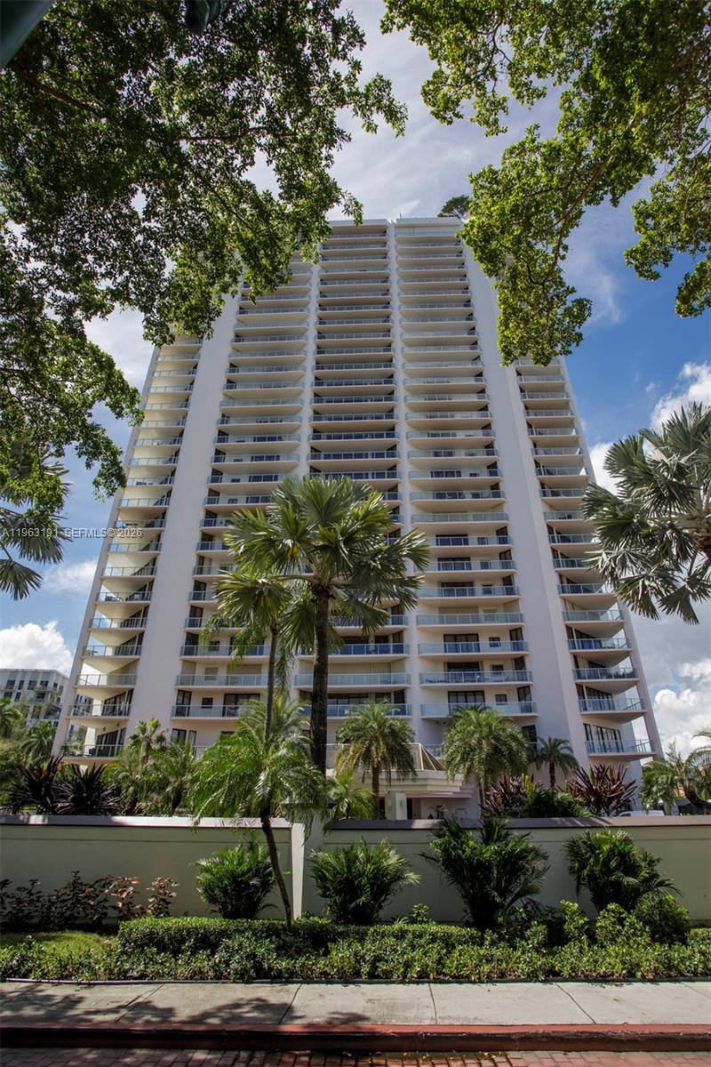 Photo of 19500 Turnberry Way  #20-C, Aventura, Florida, 33180 - 