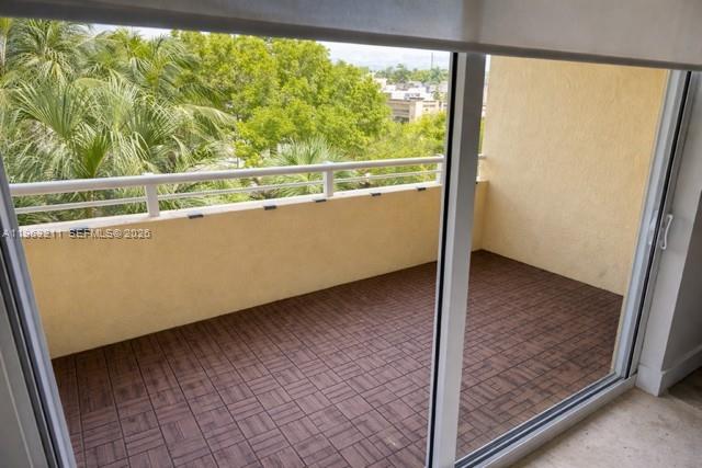 Photo of 2775 187th St  #312, Aventura, Florida, 33180 - 