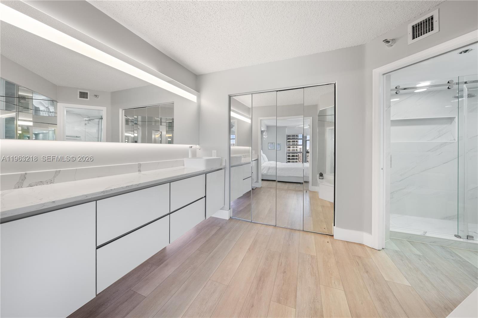 Photo of 3530 Mystic Pointe Dr  #1406, Aventura, Florida, 33180 - 