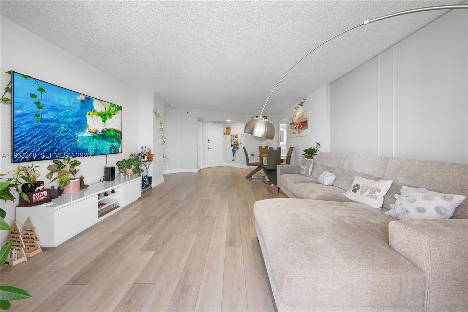 Photo of 3530 Mystic Pointe Dr  #1406, Aventura, Florida, 33180 - 