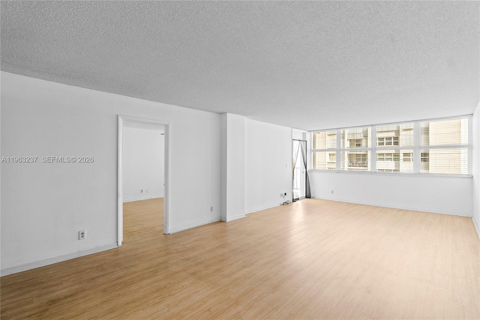 Photo of 1410 Ocean Dr  #503, Hollywood, Florida, 33019 - 