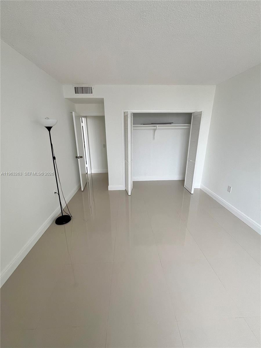 Photo of 3505 Ocean Dr  #502, Hollywood, Florida, 33019 - 