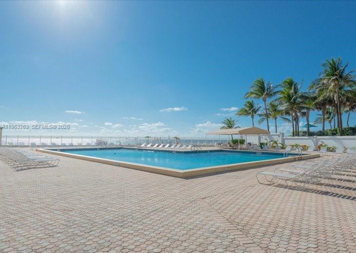 Photo of 3505 Ocean Dr  #502, Hollywood, Florida, 33019 - 