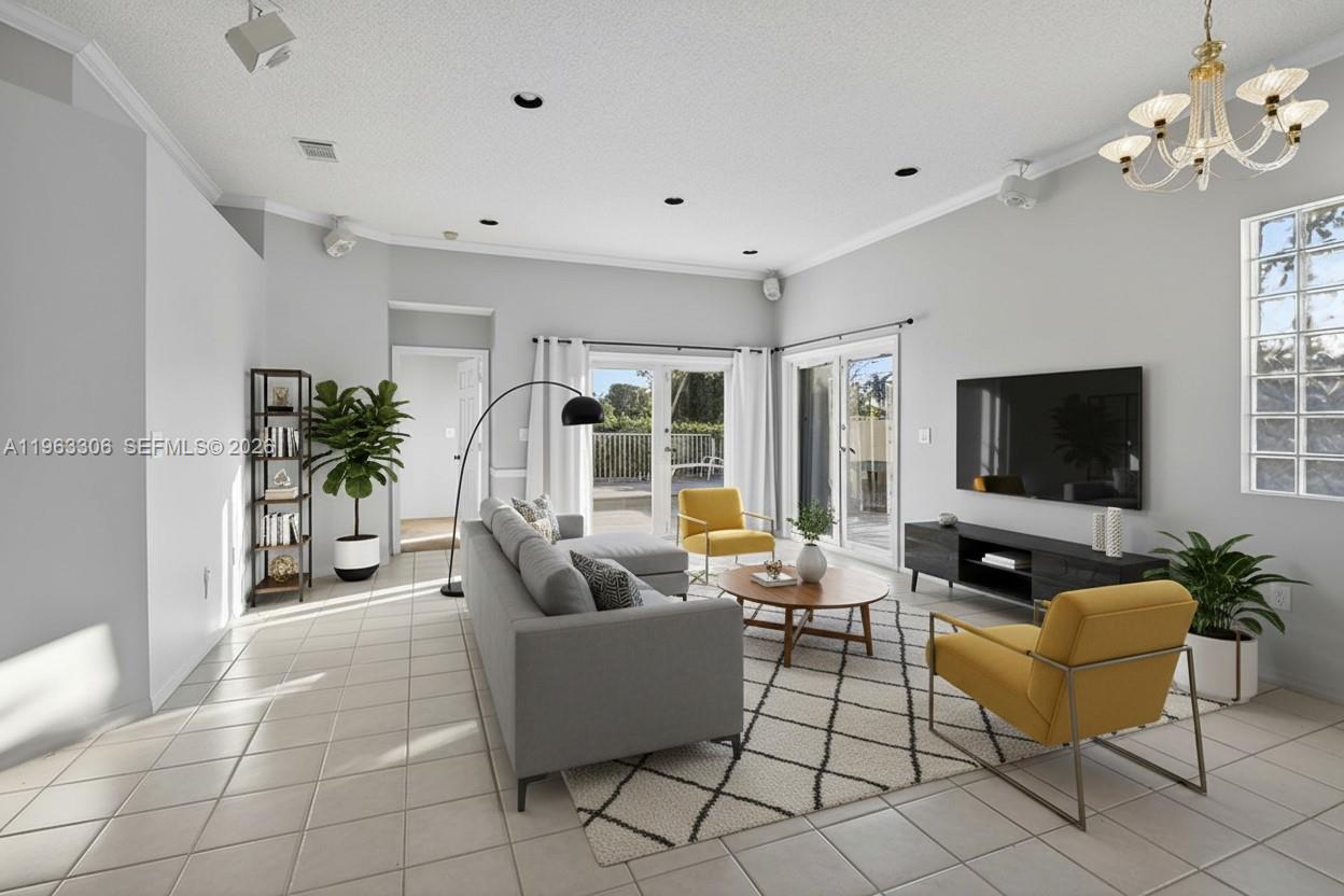 Photo of 1150 Queen Palm Ct  (1150), Hollywood, Florida, 33019 - Virtually Staged