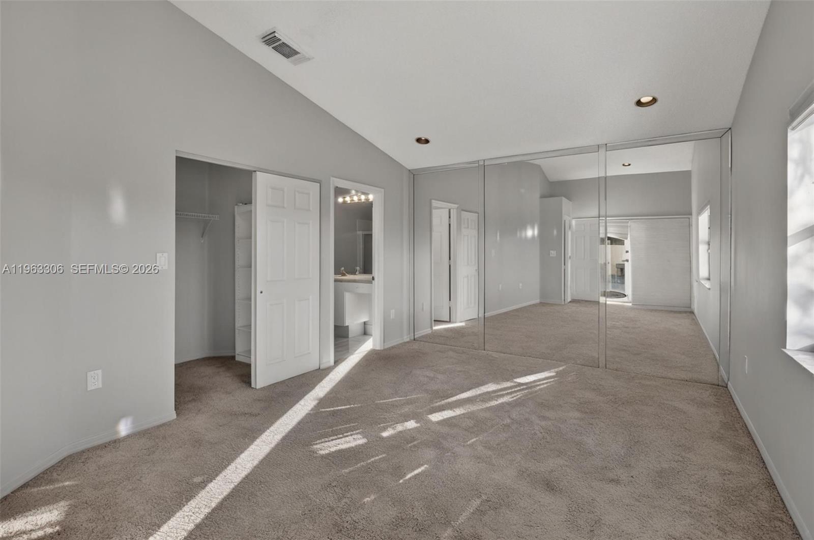 Photo of 1150 Queen Palm Ct  (1150), Hollywood, Florida, 33019 - 