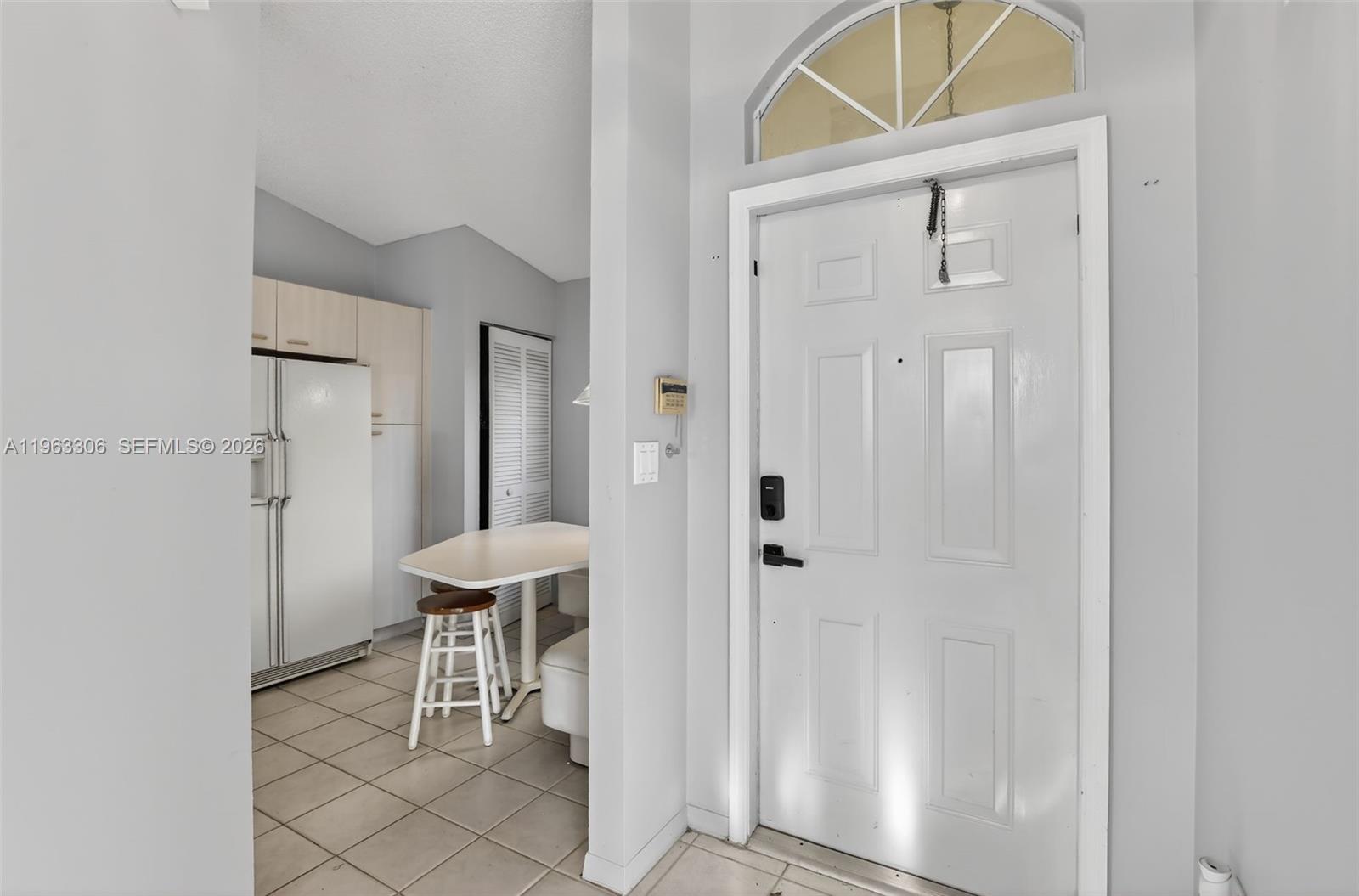 Photo of 1150 Queen Palm Ct  (1150), Hollywood, Florida, 33019 - 