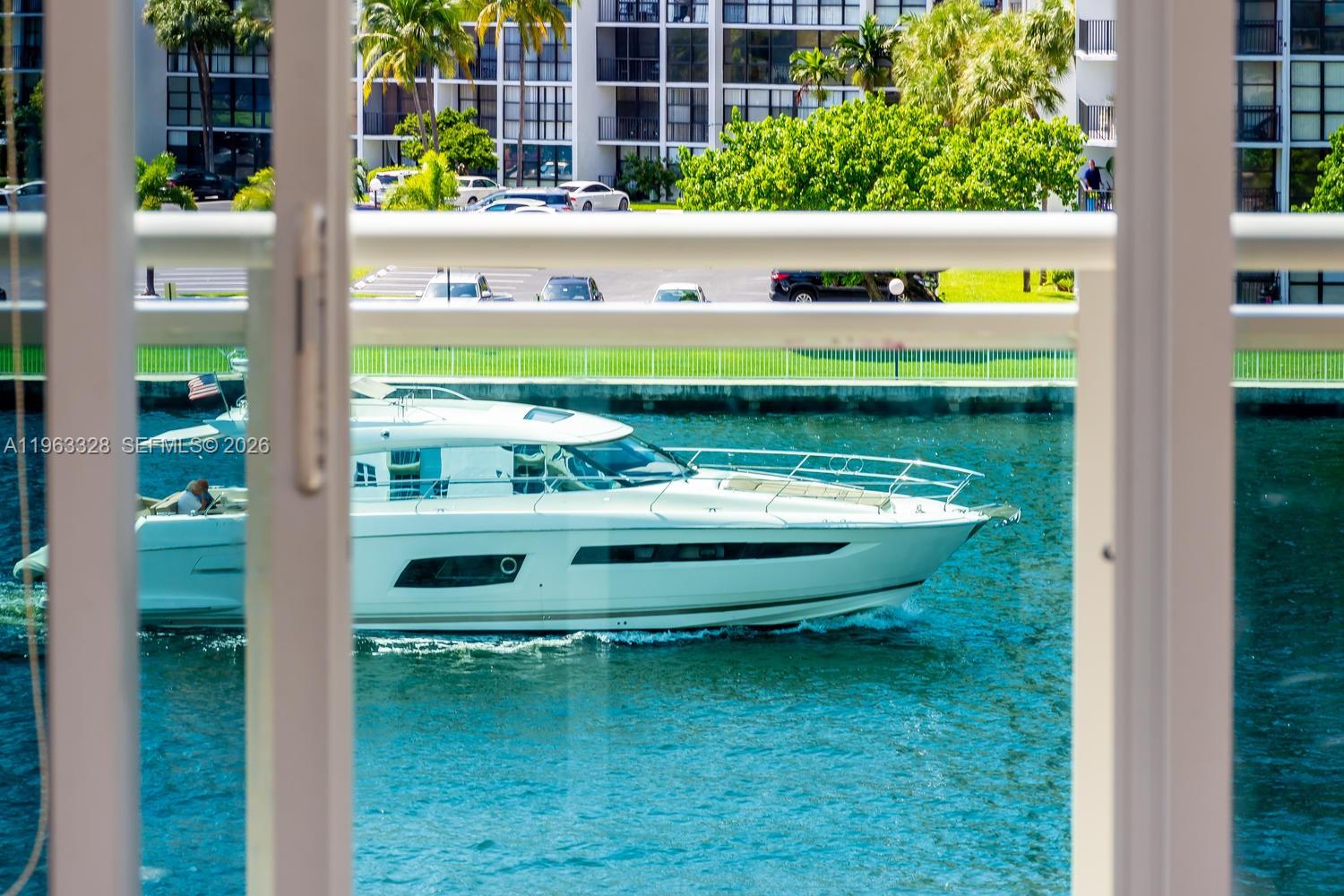 Photo of 3000 Ocean Dr  #316, Hollywood, Florida, 33019 - 